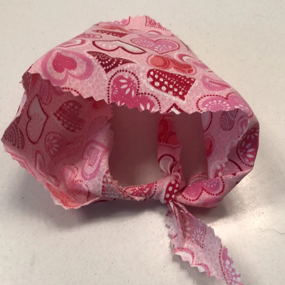 Brand New Small Dog Pet Sparkling Heart Valentine Tie and Hair Tie Pony Tail